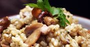 Do kaszy dodaję ulubione grzyby. Zapach sprowadził nawet sąsiadkę