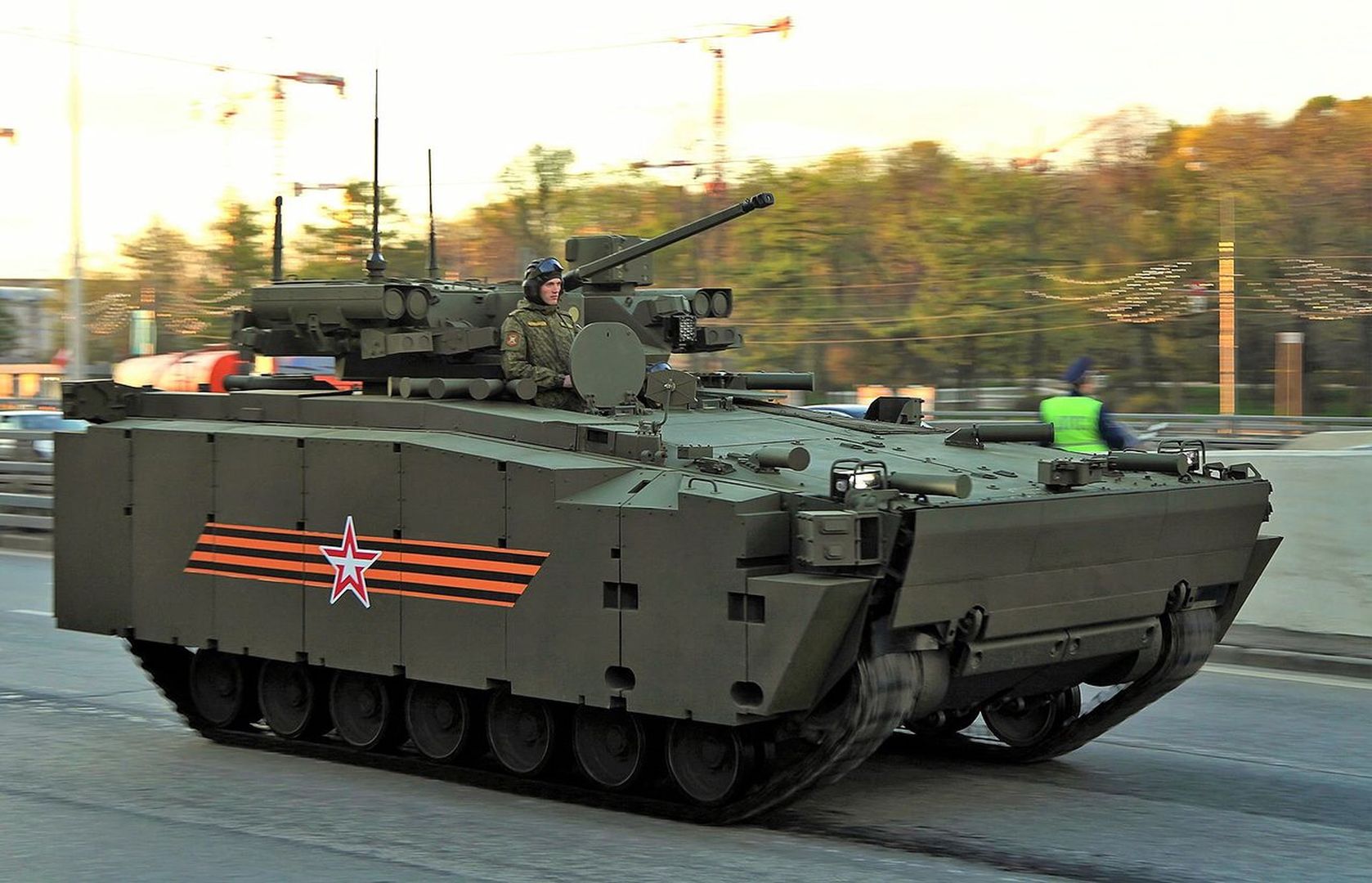 Nowy rosyjski Kurganiec-25 ma możliwość pływania