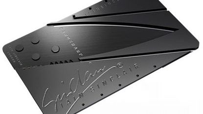 Trzy ruchy ręką i ta karta zamieni się w elegancki nóż [wideo] 1