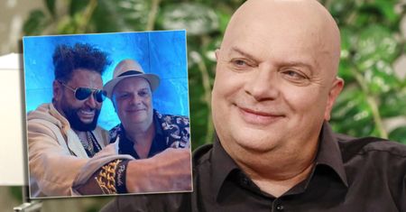 Dopiero co było straszenie sądem. Krzysztof Skiba zapozował z Rutkowskim. Na tej samej imprezie nieźle mu dopiekł