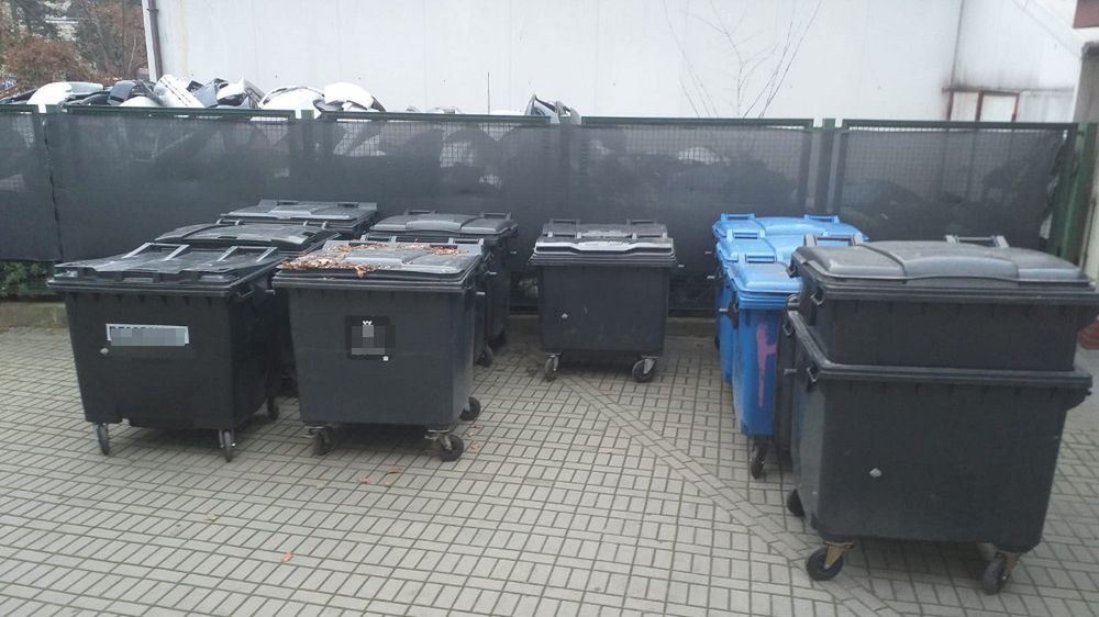 Kontenery odzyskane przez policjantów