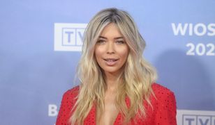 Sandra Kubicka cała w czerwieni. Nowa twarz TVP nie włożyła nic pod marynarkę