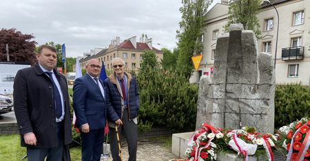 Śląskie. Syn rotmistrza Pileckiego w Chorzowie. Hołd dla ofiar totalitaryzmów