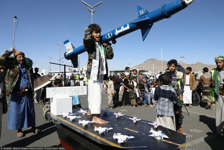 Temporary
Houthi supporters attend a rally against the U.S.-led strikes on Yemen and Israel's war in Gaza Strip, in Sanaa, Yemen, Friday, Feb. 23, 2024. (AP Photo/Osamah Abdulrahman)
Osamah Abdulrahman