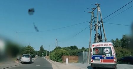 Zostali wezwani do nieprzytomnej kobiety. "Czekamy na prokuratora"