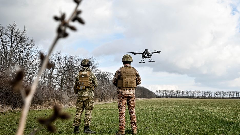 Ukraińscy operatorzy drona. Zdjęcie ilustracyjne