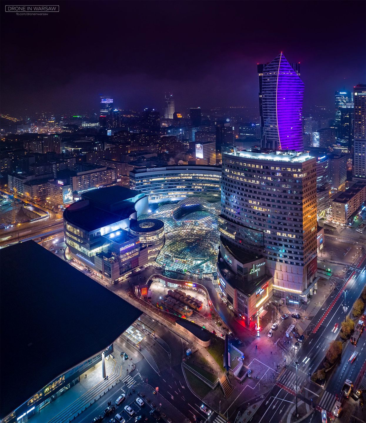 Warszawa z lotu ptaka wygląda przepięknie. Poznajcie wizję Drone in Warsaw 23