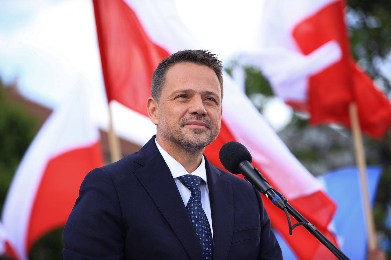 "Speed dating" z Trzaskowskim w czasie debaty Republiki, ulotki do 100 tysięcy mieszkań. Znamy plan sztabu