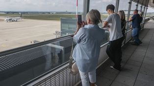Rzeszów-Jasionka: Znowu można wchodzić na taras widokowy na lotnisku