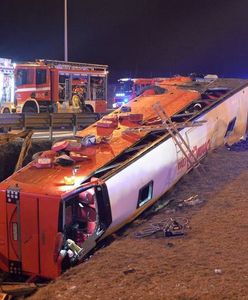 Tragedia niedaleko Przemyśla. Zmarła kolejna osoba po wypadku autokaru