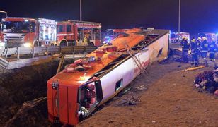 Tragedia niedaleko Przemyśla. Zmarła kolejna osoba po wypadku autokaru
