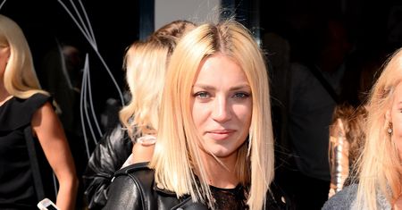Martyna Gliwińska pozuje z dzieckiem. Maluch ma już prawie 4 miesiące