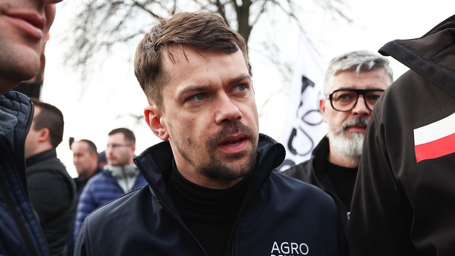 Michał Kołodziejczak chce wyjaśnień w związku z polityką sklepów spożywczych 