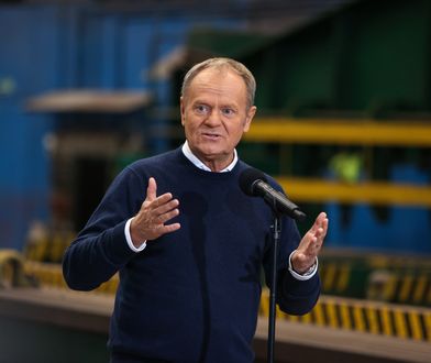 Konfederacja dogada się z PiS? Tusk: to przypomina raczej wojnę