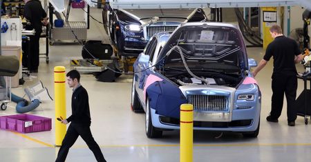Zwrot w motoryzacji. Elektryki w odwrocie. Koszt? 75 miliardów dolarów