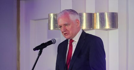 Pokaźne bonusy za Polski Ład. Jarosław Gowin: bulwersujące