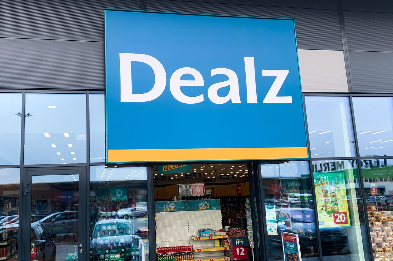 Dealz odpalił promocje. Kawa Tchibo za 16 zł