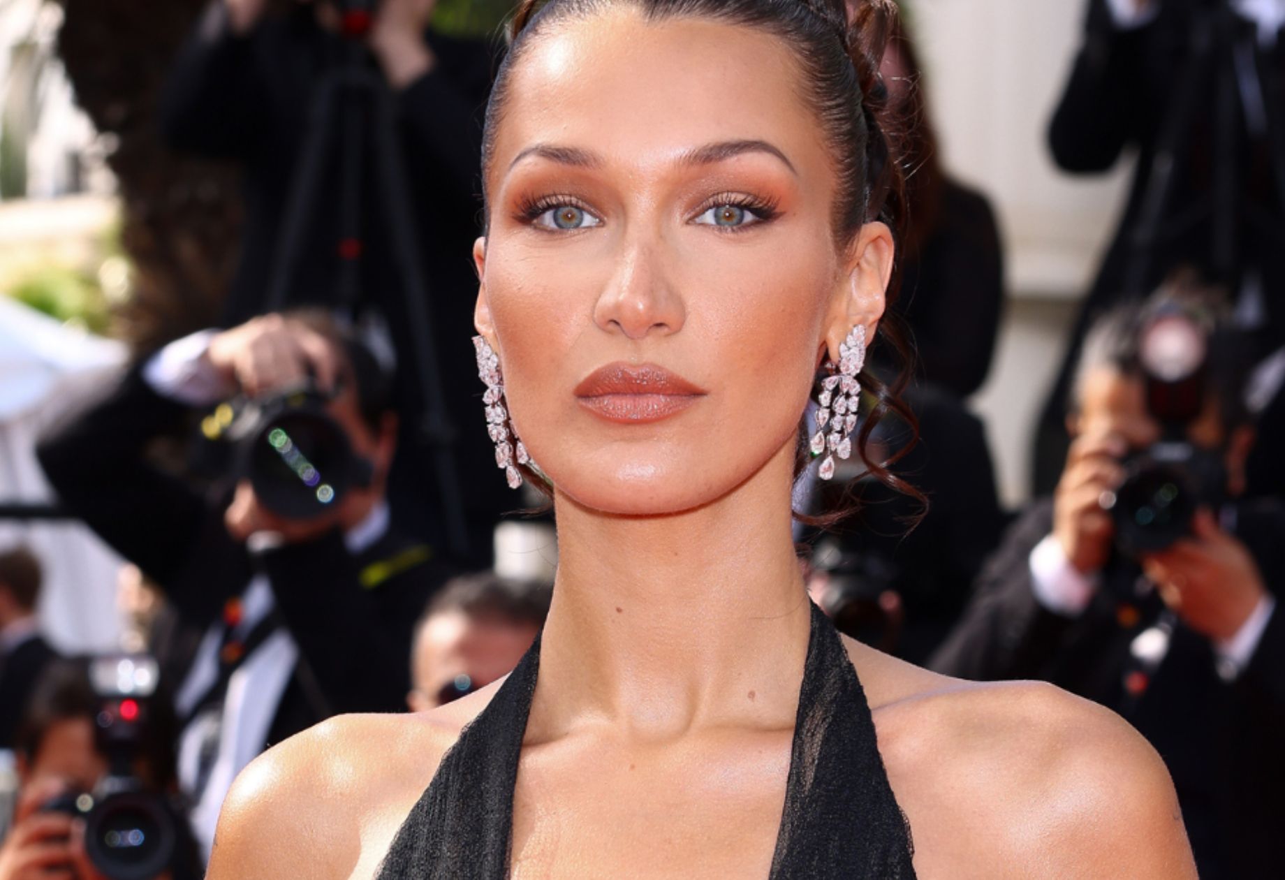 Bella Hadid ujawnia nawrót boreliozy: „Ostatnie dni są wyjątkowo trudne"