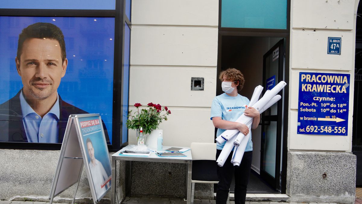 Rafał Trzaskowski szybko zmniejsza stratę w sondażach do Andrzeja Dudy. 
