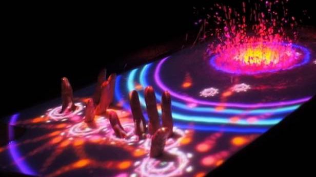 AquaTop Display – tafla wody jako wyświetlacz i niezwykły trójwymiarowy interfejs 1