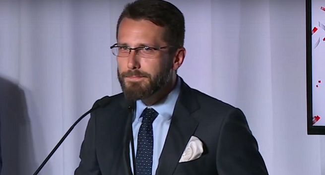 Wicerzecznik PiS Radosław Fogiel i Mariusz Chłopik z PKO BP z Kamerami Telewizji wPolsce.pl