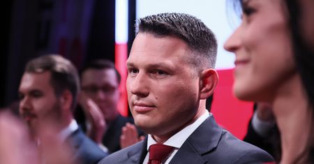 Poseł mówił o "osobistej relacji" Mentzena i Nawrockiego. Jest reakcja