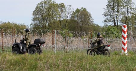 Polacy stanowczo wobec migrantów. Nie chcą, aby występowali o azyl