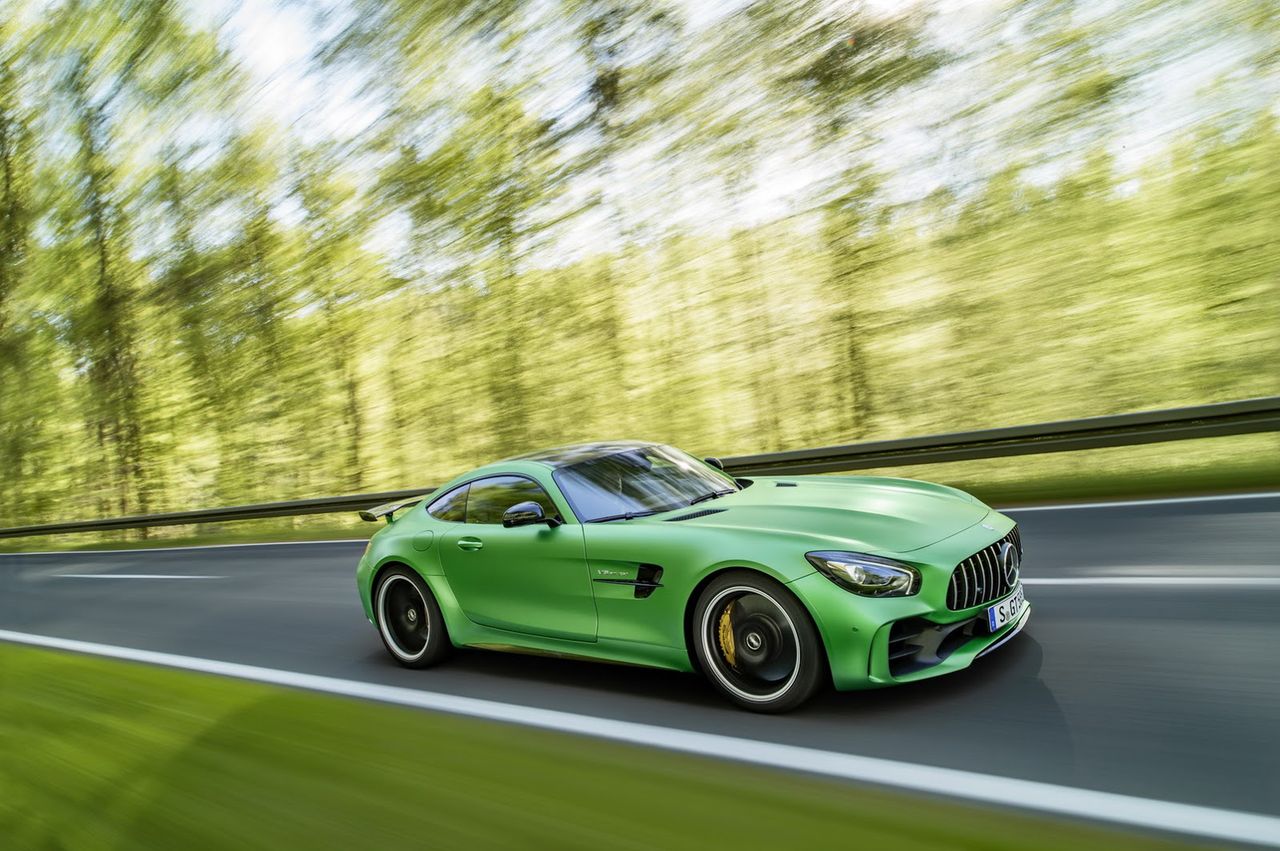 Mercedes-AMG GT R (2016) - premiera