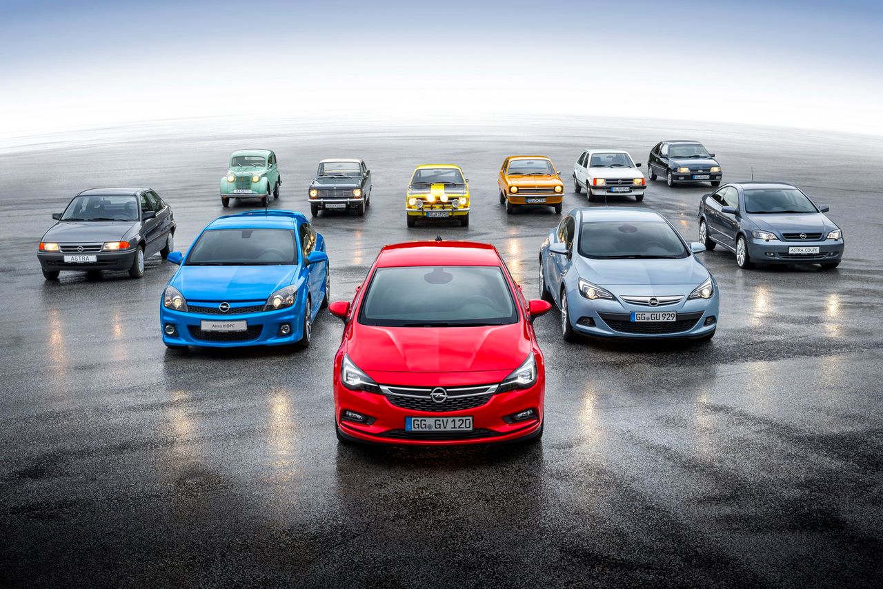 Nowy Opel Astra na świeżym zestawie zdjęć
