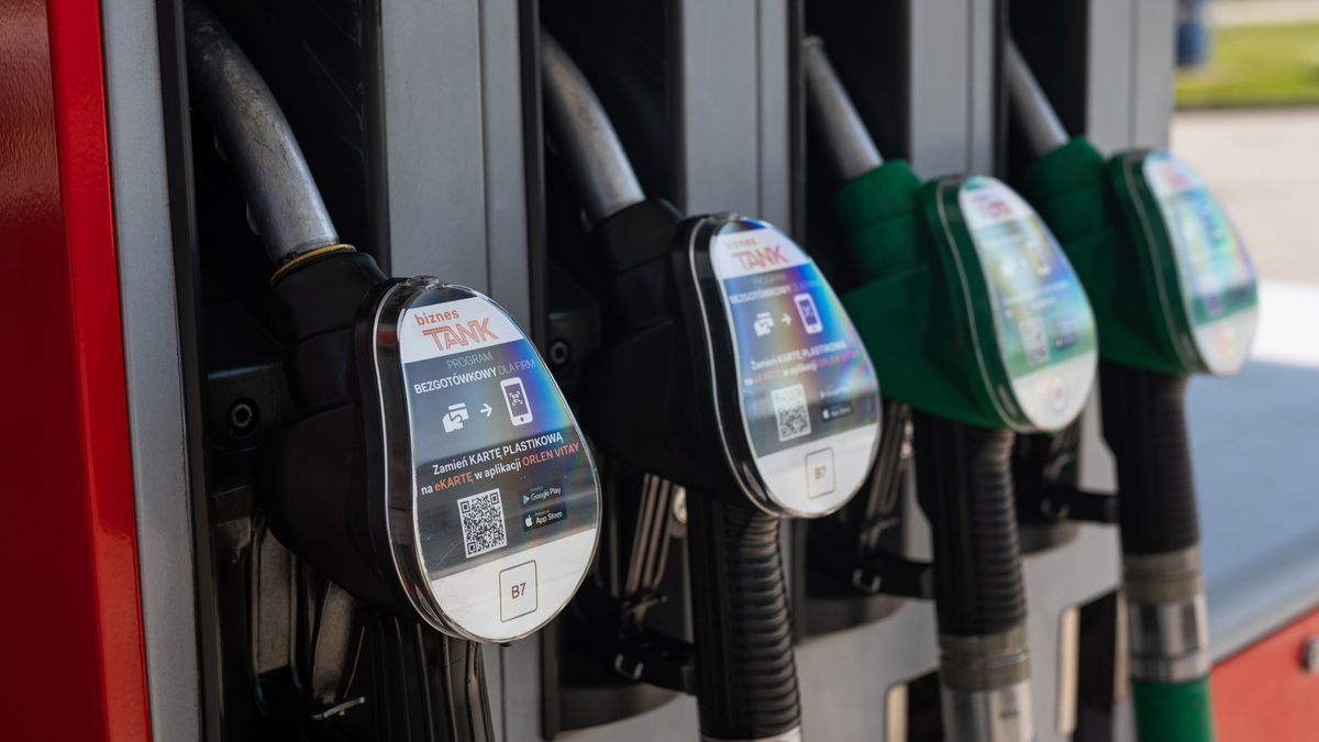 Cena benzyny spada, ale ON stanął w miejscu