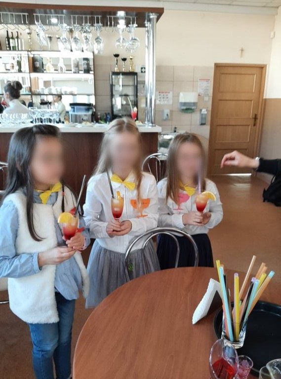 Dzieci przygotowywały własne drinki