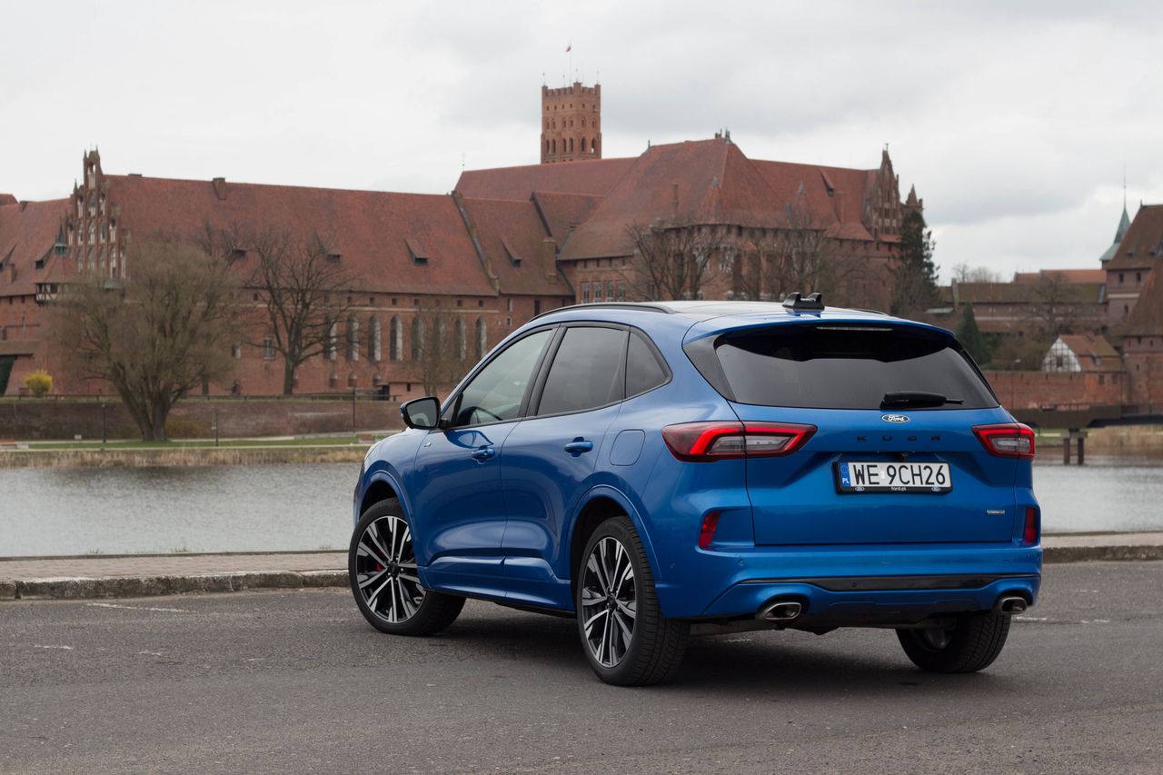 Ford Kuga ST-Line X FHEV