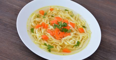 Dodaj do rosołu te przyprawy. Zupa będzie esencjonalna i aromatyczna jak nigdy