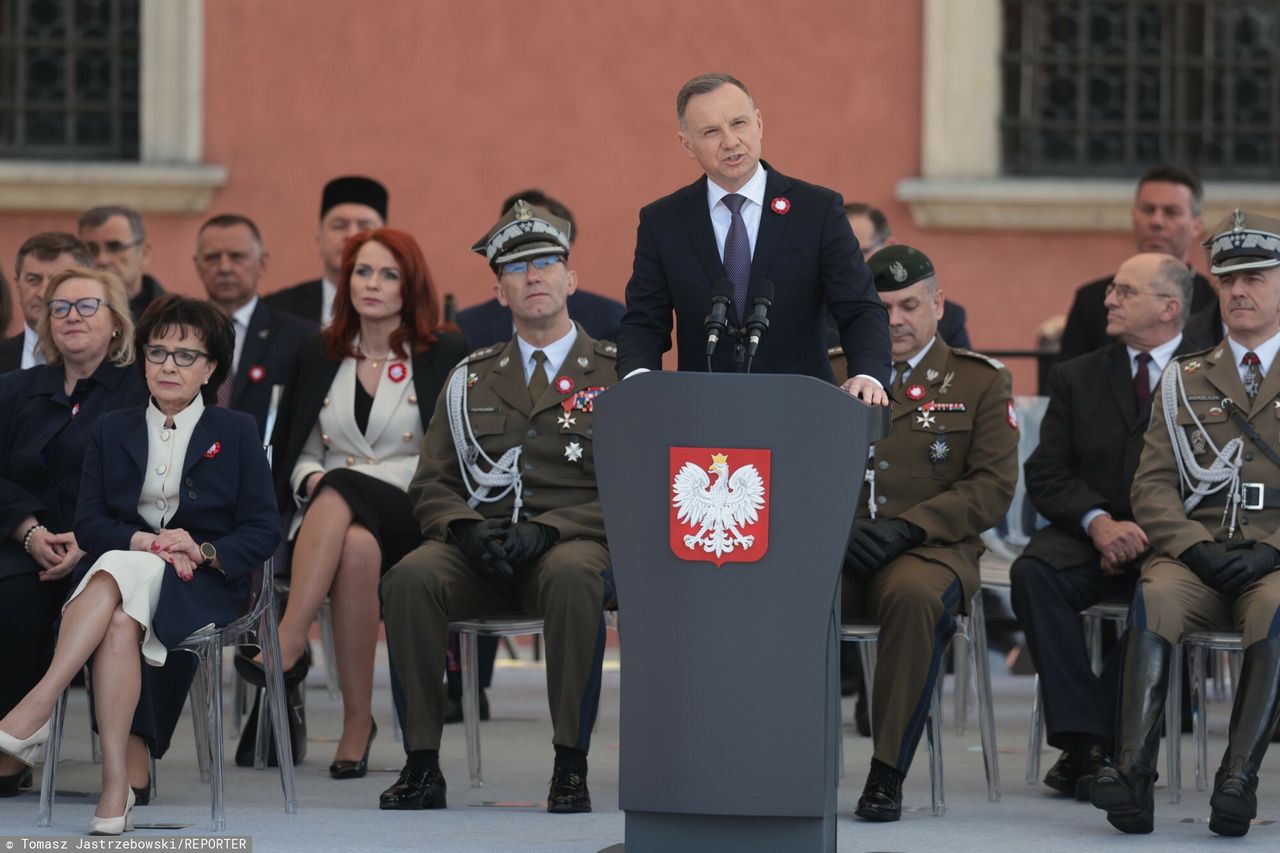 Prezydent Andrzej Duda oraz prof. Małgorzata Manowska (pierwsza po lewej) 