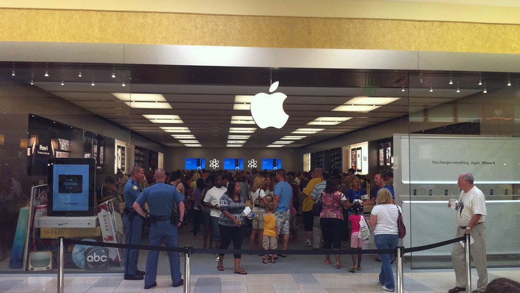 Apple walczy o serca inwestorów, choć udziały w rynku spadają 1