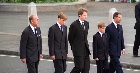 Szli za trumną matki. Dziś nikt by do tego nie dopuścił