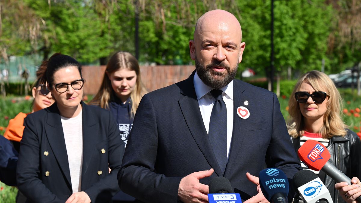 Jacek Sutryk zapowiedział zmiany w miejskich spółkach przed II turą wyborów samorządowych. Sutryka popiera prezydent Gdańska Aleksandra Dulkiewicz