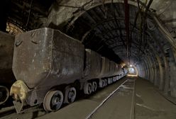 Lubin. Operator uwięziony w ładowarce. Groźny wypadek w kopalni