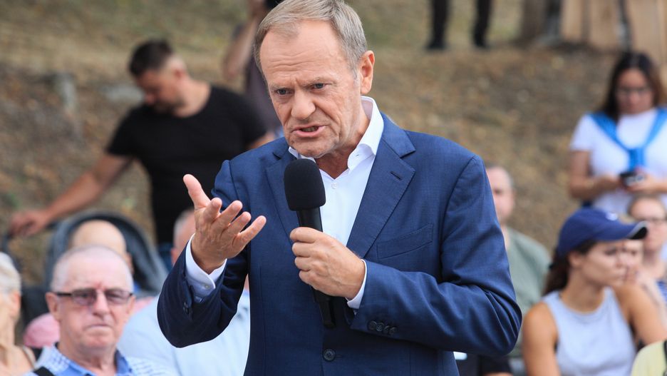 Donald Tusk
Lech Muszy�ski
platformy obywatelskiej, PO, polityk polityka, przewodnicz�cy, spotkanie, wizyta, ekologiczna, katastrofa, Odra, Odrze, gest