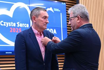 Kielce: Dr Grzegorz Świercz odznaczony Złotym Krzyżem Zasługi