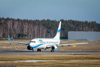 Czym jest "czarterowa linia lotnicza"? Jest jedna podstawowa różnica
