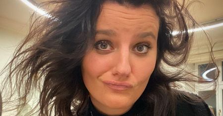Zofia Zborowska wzdycha przed lustrem, pokazując brzuch po ciąży: "POWOLI DO CELU" (FOTO)