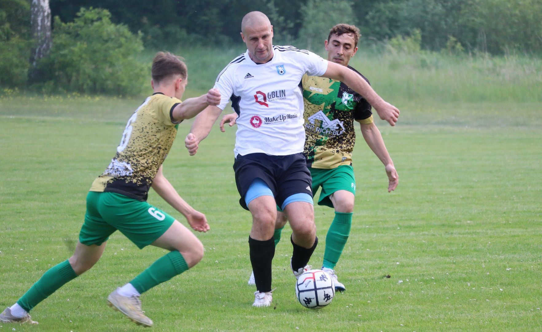 V liga piłkarska, grupa zachodnia: KS Chełmek - Niwa Nowa Wieś 2:2