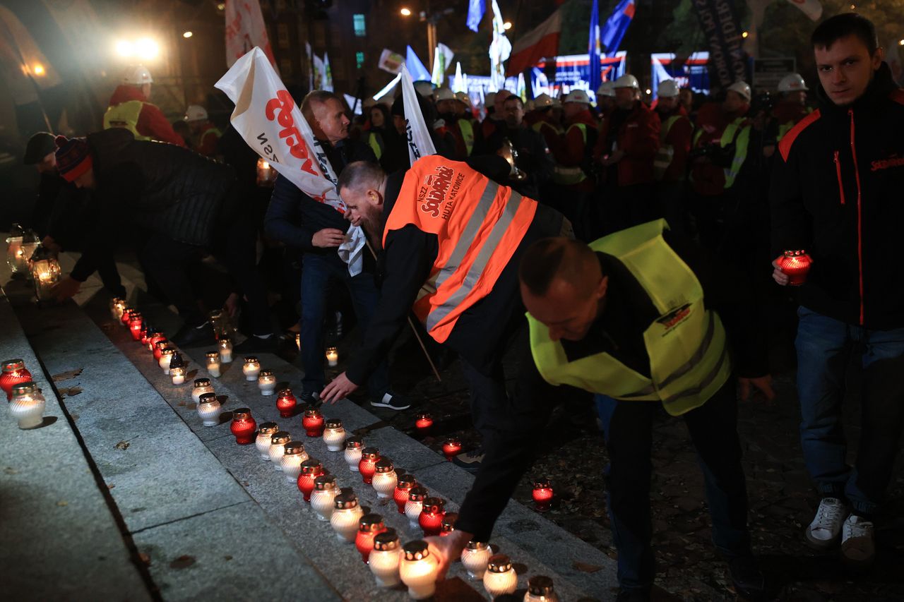 Związkowcy protestowali w Katowicach przeciwko Zielonemu Ładowi i w obronie przemysłu