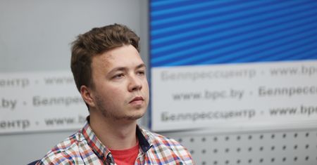 "Polecisz, wybuchnie bomba". Wstrząsające zeznania pilota Ryanair