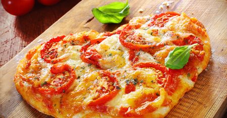 27 sposobów, aby twoja ulubiona pizza była zdrowsza