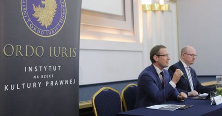 Ordo Iuris będzie szkolić nauczycieli etyki. Powstało Collegium Intermarium
