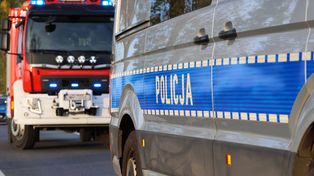 Bielsk Podlaski: Wypadek na S19. W nocy osobówka uderzyła kilka razy w barierki. 17-latek w szpitalu