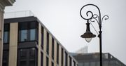 Warszawa: Nowe lampy w mieście. Będą wyglądać jak sprzed lat