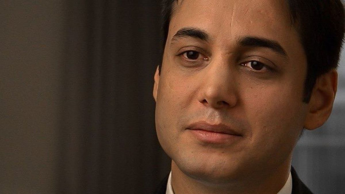 Irański aktywista Kjanusz Sandżari 